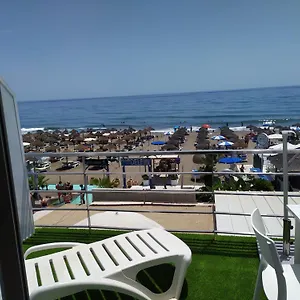 carihuela-beach-apartamentos.hotelsinnerja.org/