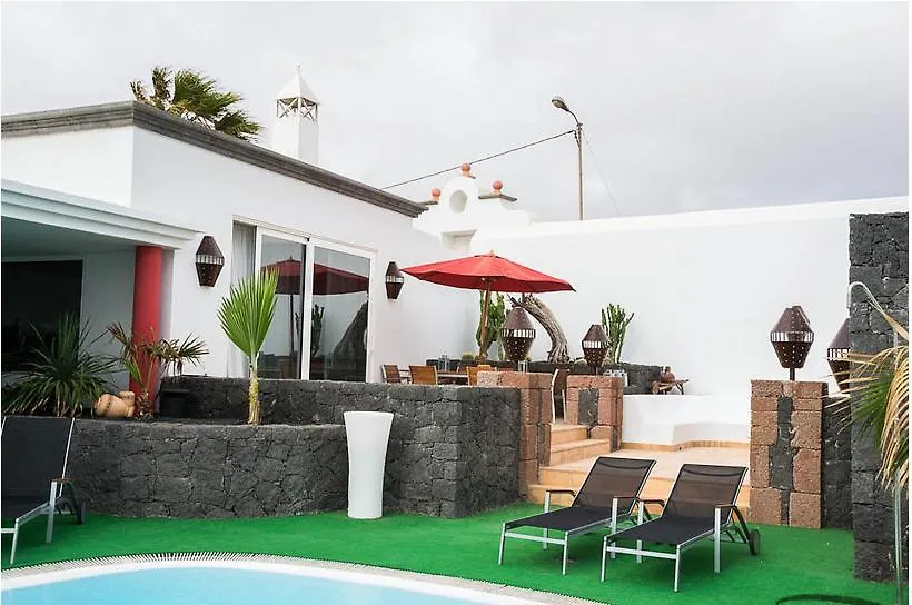 Finca Del Moral Villa Tinajo Испания